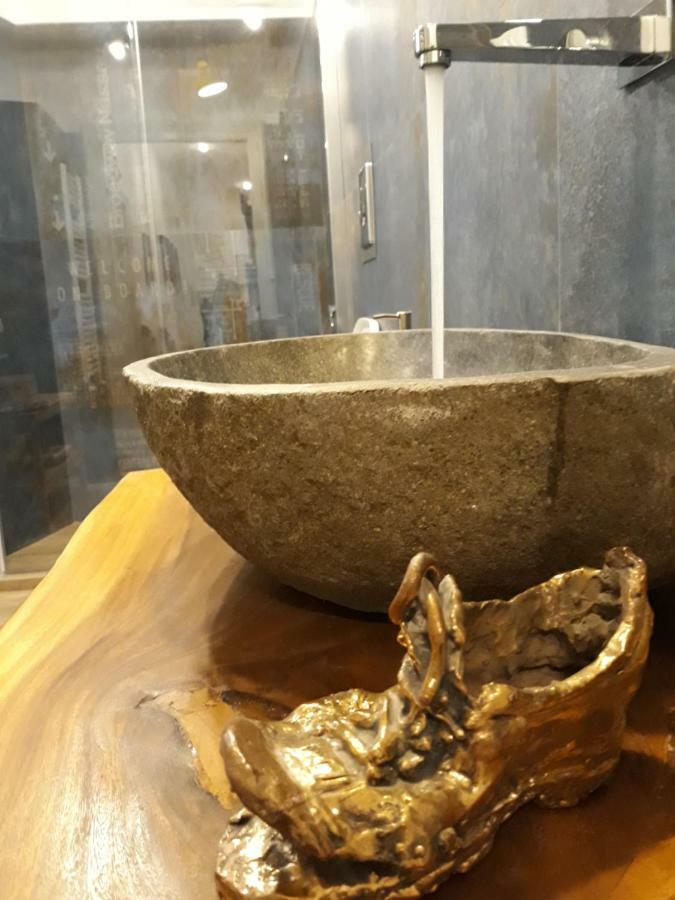 דירות לה ספציה Sculptor House מראה חיצוני תמונה